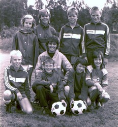 W290910Fotball0005_1024x1104