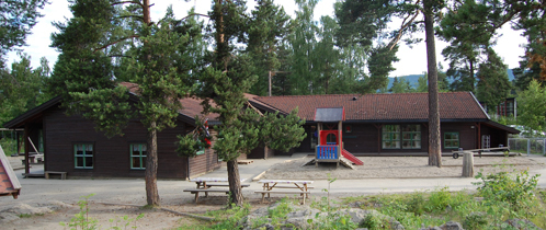 Kremmerhuset barnehage fra utsiden. Kremmerhuset barnehage fra utsiden.