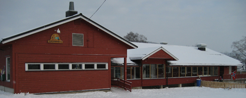 Veldre barnehage fra utsiden. Veldre barnehage fra utsiden.