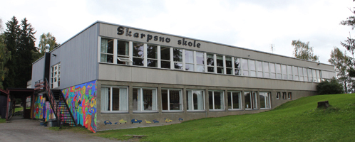 Skarpsno skole fra utsiden.