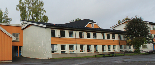 Mørkved skole fra utsiden. Mørkved skole fra utsiden.