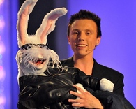 erik-mogeno