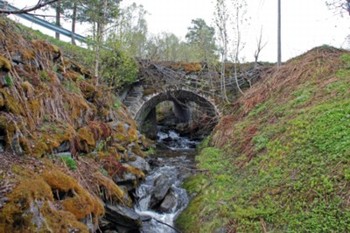 Kvennåbrua