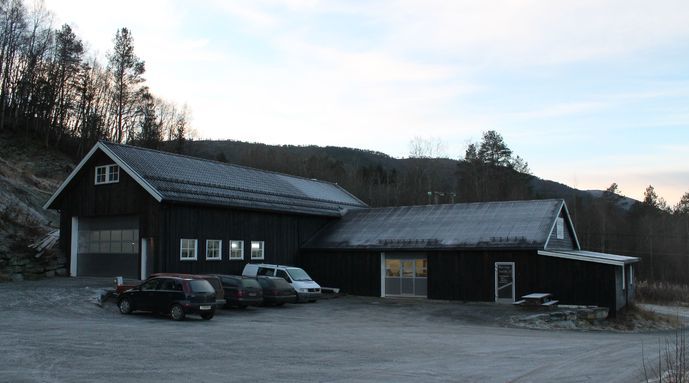 Midt-Norge Autolakk AS verksted_690x383