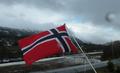 Gratulerer med dagen! 1. mai 2010 i snø, sludd og regn. Klikk for større bilde. Foto: Willy