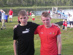 Klasse over 12 år med svømming, Jørgen og Jo.