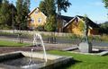Høsten er ei fin tid. Strålende godvær i starten av denne uka og flott i Rindal sentrum. Klikk for større bilde. Foto: Willy