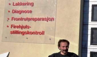 Auto R 001_1024x1186