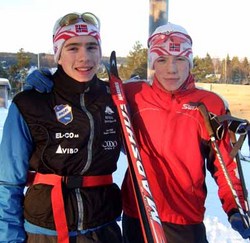 Hallvard Løfald (til venstre) fra IL Rindøl vant Gutter kl. 16 år, mens Lars Bakken Røen, IK Rindals-Troll sto for en av dagens overraskelser ved å toppe G15 år. 6 km fristil var distansen for begge disse klassene.