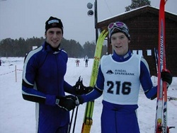 vinnerne av Rindalsrennet 2003, Stein Vider Thun (senior) og Lars Hol Moholdt (junior).