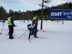 Jo Svinsås (G11) klar for 2 km fristil.