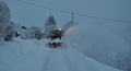 Nok å gjøre for brøyterne i dag. Heldigvis er snøen lett. Foto:Willy