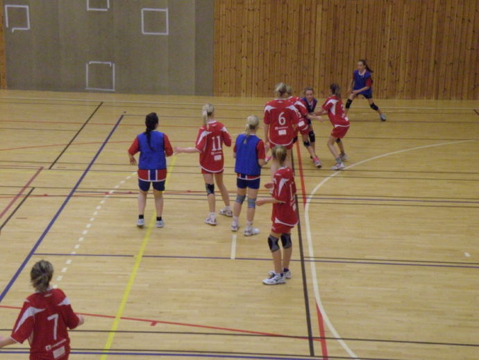 J15 mot Nasjonal