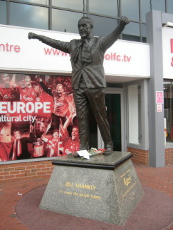Bill Shankly,Liverpool,statue