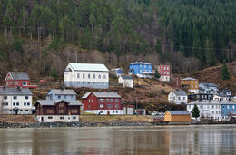 øra (2)