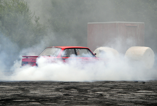 burning2_550x371