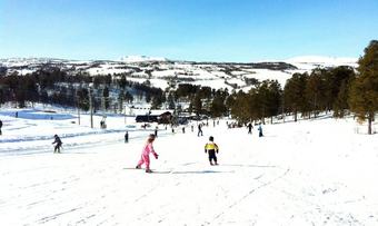Nerskogen&nbsp;skisenter&nbsp;barnebakke1
