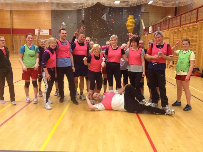 Foreldrelaget, handball _715x536