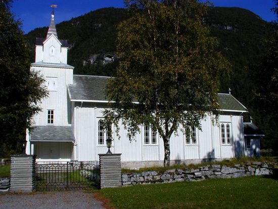 todalen kyrkje_550x413