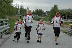 Milla, Mette, Magnus og Kristin i fin stil mot mål