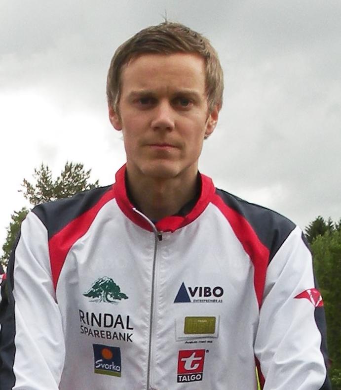 Lars Ole Vegard Jonas Aksel 1_cropped_691x789.jpg