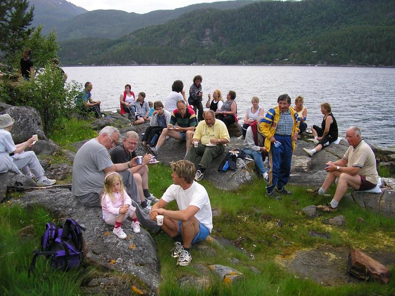Turmål finn ein langs fjord og fjell. Her trimtreff i Osen.