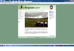 Rindal IL 13-jenter ble frontbilde på Bergstadcupen sine nettsider søndag