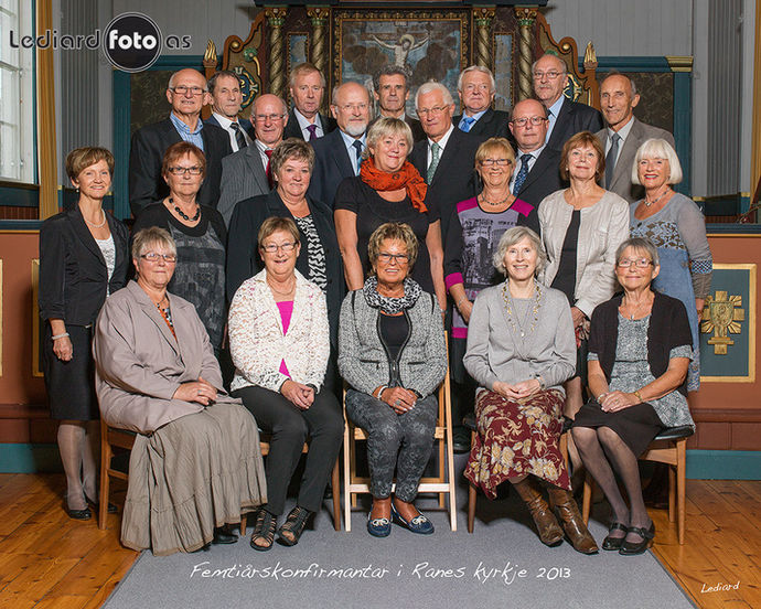 ranes 50års konfirmanter_715x572