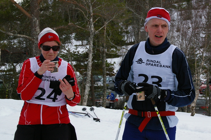 Ingrid og Eivind Sponås, 8 og 17 løp_690x459.jpg
