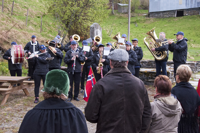 Grunnlovsjubileum_blæstn_690x458.jpg