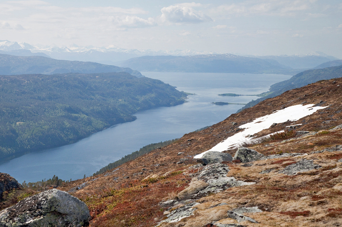 3-Hamnesfjorden_690x459.jpg