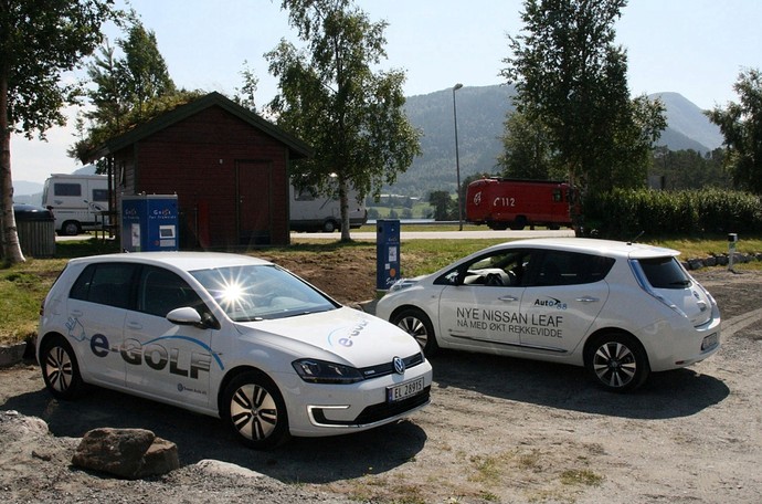 ELBIL a VW eGolf & Nissan Leaf på Valsøya_690x456.jpg