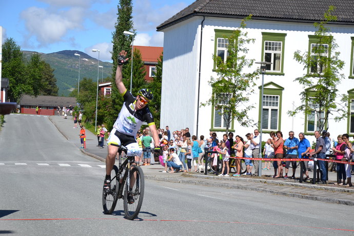 03_Furuhagrittet_2015_690x460.jpg