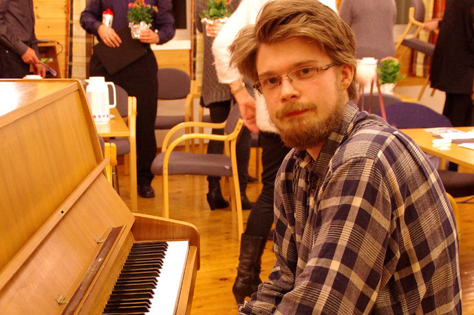 Organist Thomas Monrad Erlandsen IMGP3398_690x459.jpg