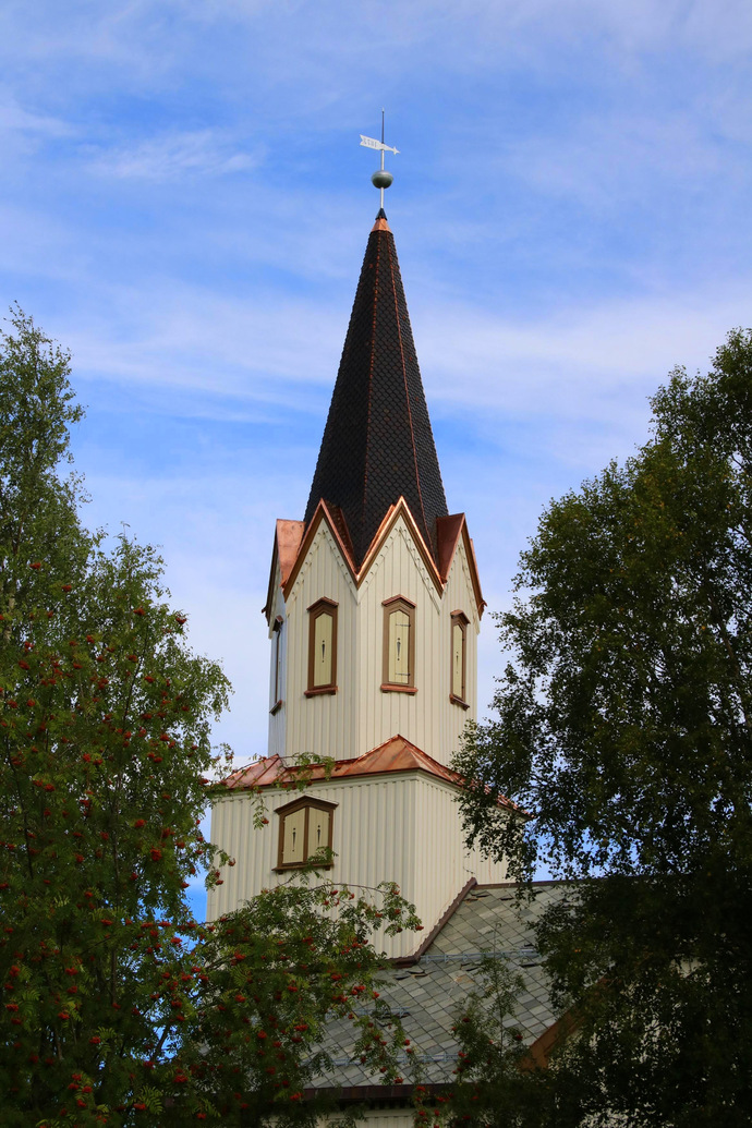Rindal kirke 1_690x1035.jpg
