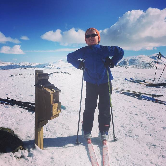 bolmefru Markus endelig på Kufjellet på ski i følge han sjøl😊 Knall føre tross sein påske_690x690.jpg