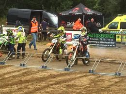 Aleksander klar til start i klassen MX 85 (10-12 år)