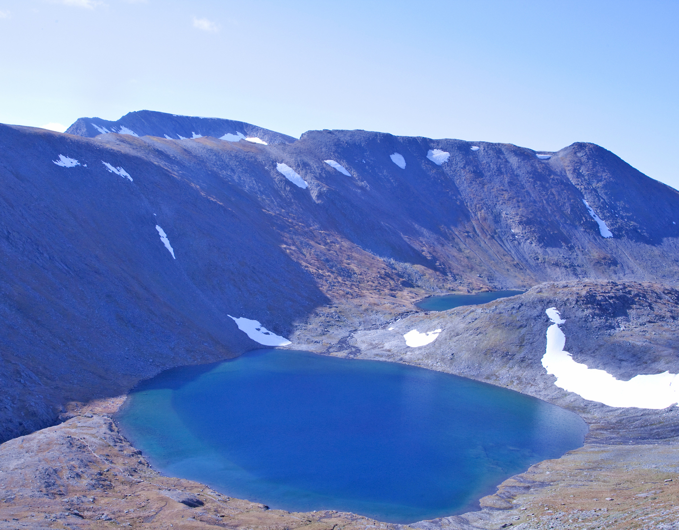 170908f-vatn.jpg