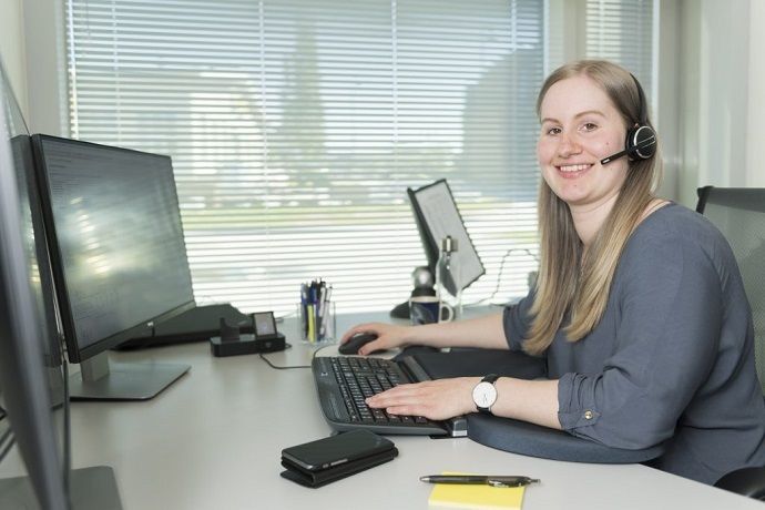 Svorka salg og kundeservice foto Svorka