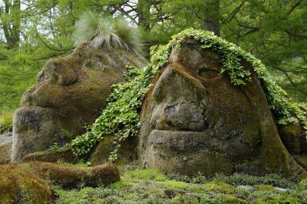 troll-600x399