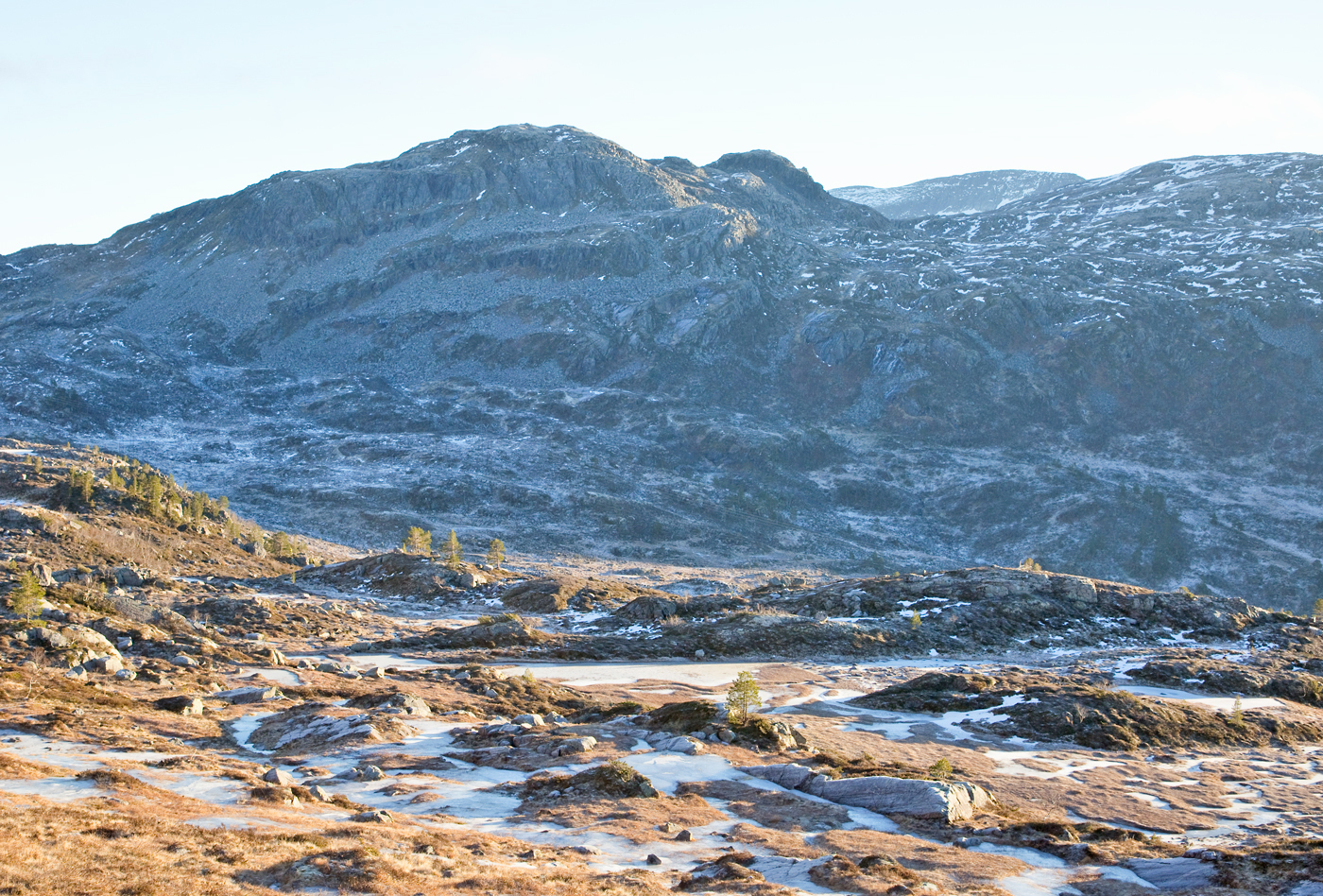 181123b-fjellterreng.jpg