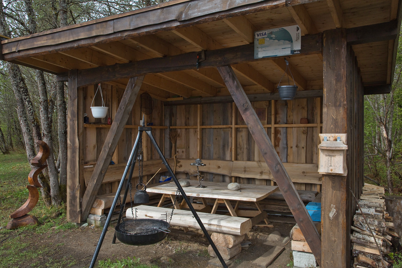 190503k-gapahuk2.jpg