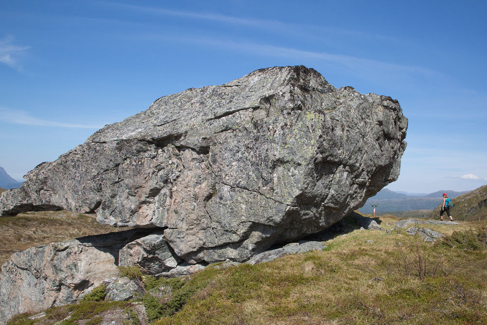190520a-Håkkåsteinen