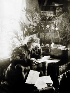 Ellisif Wessel pÃ¥ sitt kontor ca 1900 -1910. Foto Ellisif Wessel. Arkiv: Finmarksbiblioteket, VadsÃ¸.