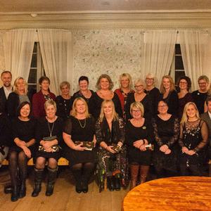 Gruppebilde av ansatte