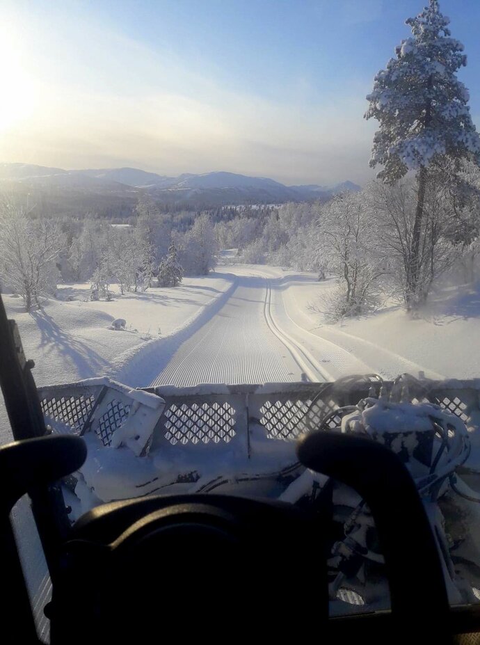 Utsikt frå løypemaskina Foto Lars Langli_690x927.jpg