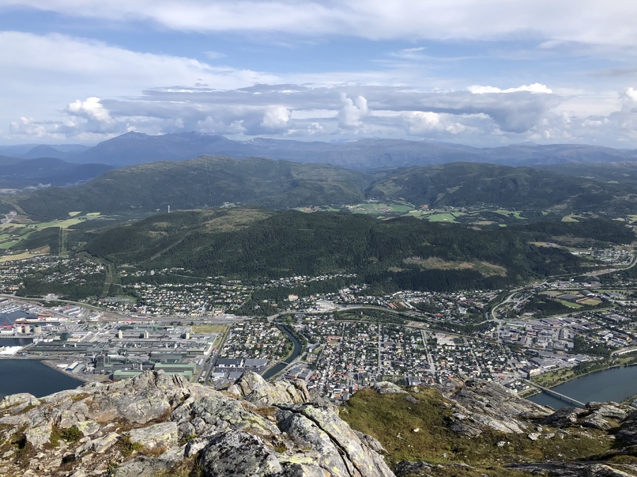 mosjøen fra fjellet (002)_900x675.jpeg