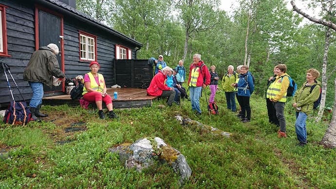 Ved hytta til Inger Løset (Nestu).jpg
