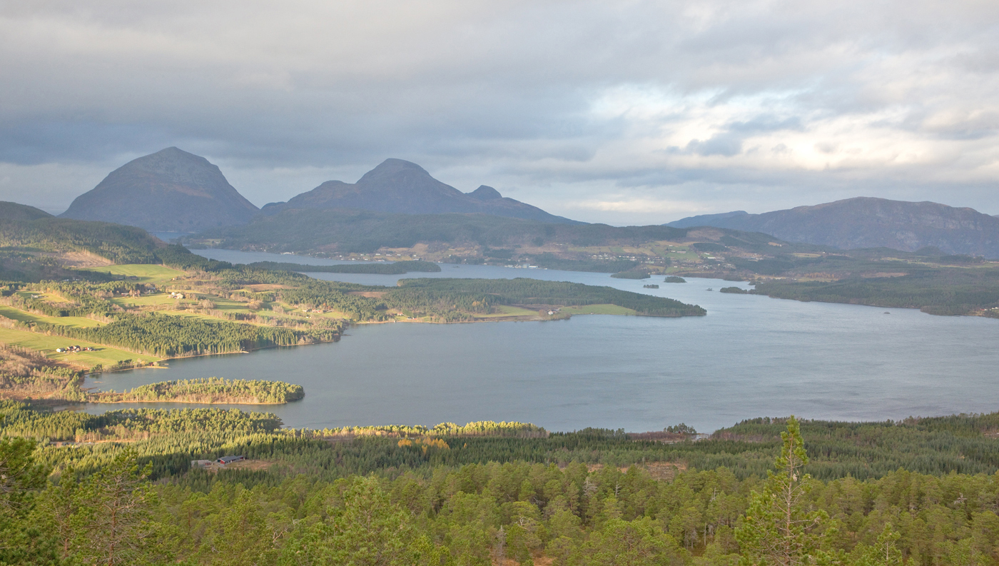 201102j-Skålvikfjord.jpg