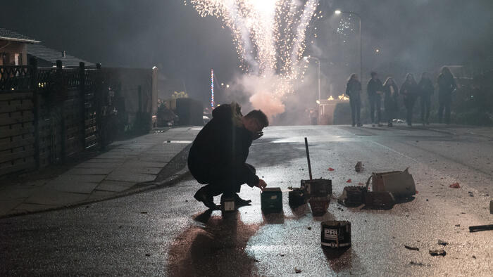 RISIKABLE SMELL. Fyrverkeri kan være risikabelt også for hørselen. Et par ørepropper - i tillegg til vernebriller - kan gjøre stor forskjell under nyttårsfeiringen. Illustrasjonsfoto.Colourbox